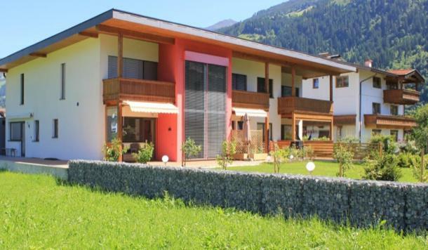 Apart Hannah Uderns Exterior photo